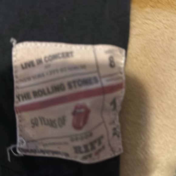 RIFF Stars Tee EUC - Picture 4 of 4